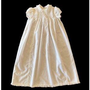 Heirloom Baby Christening Portrait Gown 3-9M Ivory Smocked Vtg Polly Flinders